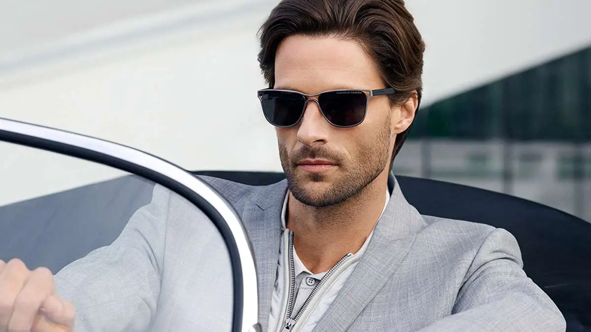 Sunglasses with a classic look