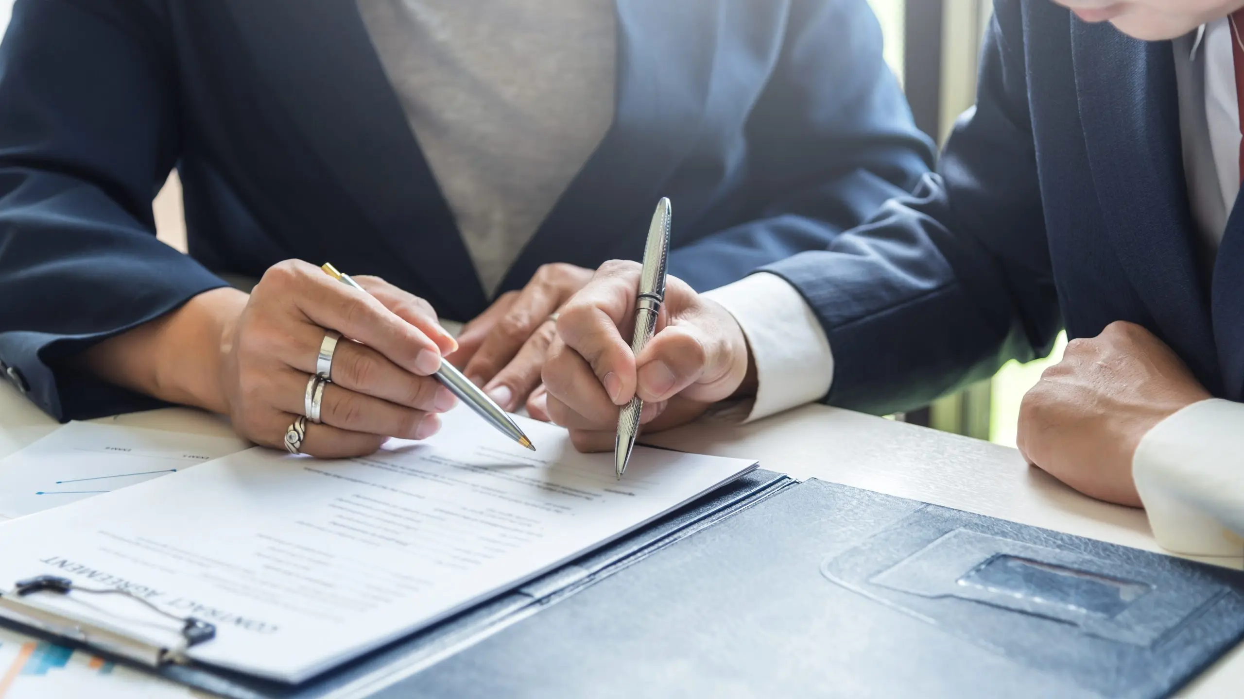 Key Benefits of Navigating the Chicago Real Estate Litigation Process for Travel Enthusiasts